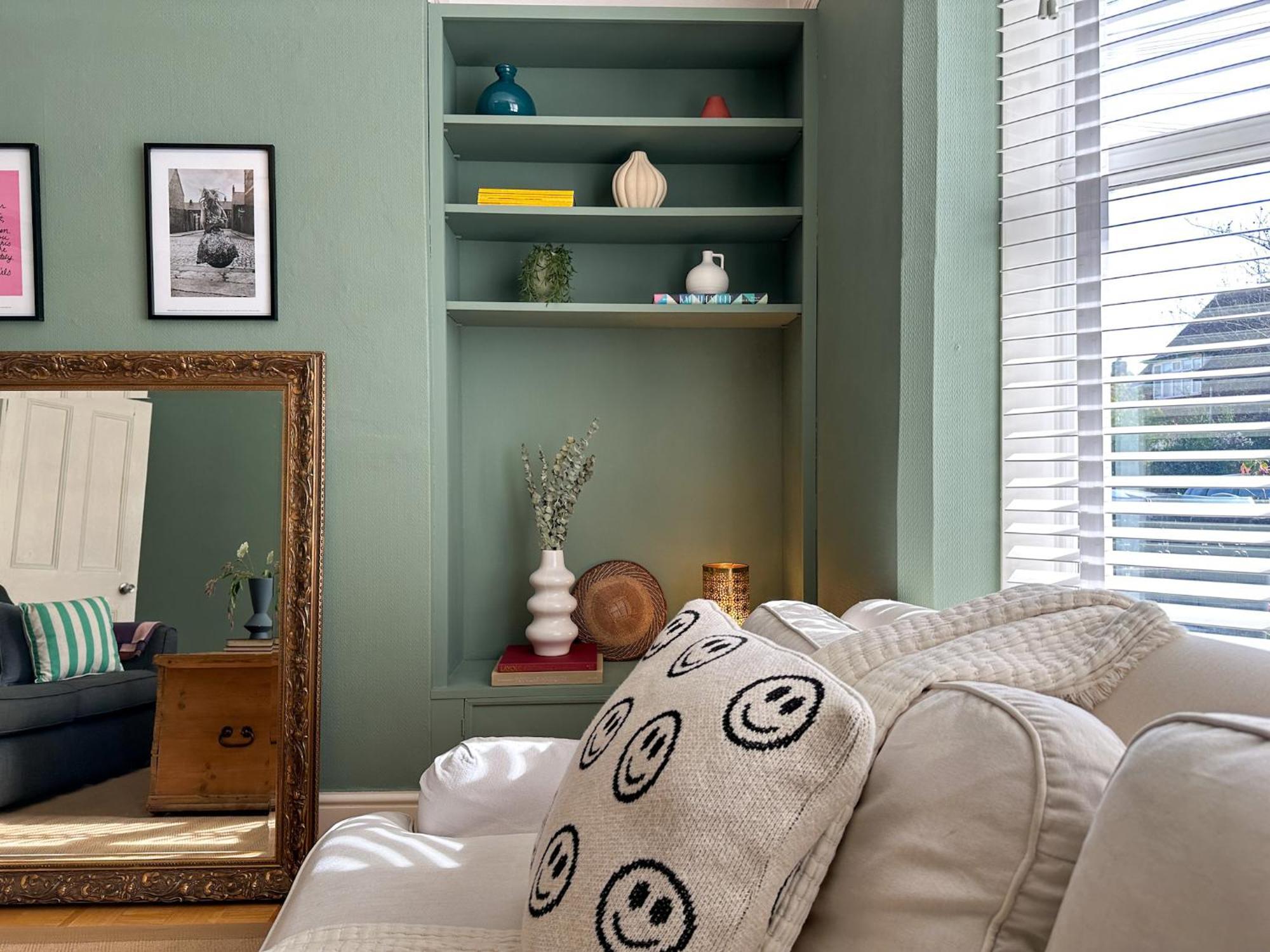 New Spacious Family With Parking & Garden - Sleeps 6 - Perfect For Families Holiday home Canterbury